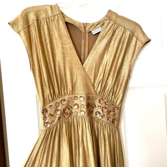 Newport News Gold Shimmer Dress. Size XS. - Picture 7 of 7